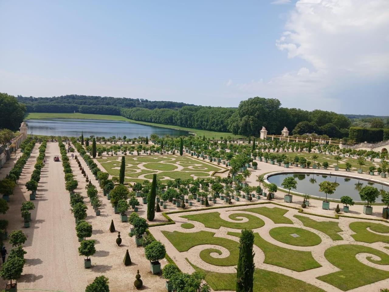 Studette Remilly A Versailles Buitenkant foto